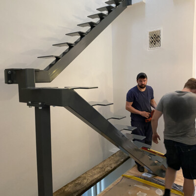 Produktfoto: Mittelholmtreppe mit Podest 3