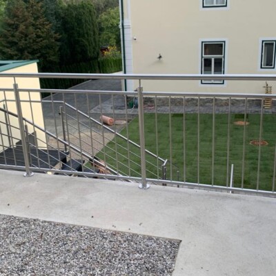 Produktfoto: Edelstahltreppe mit Stabgeländer in Niederösterreich 11