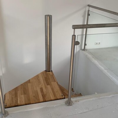 Produktfoto: Spindeltreppe eckige Lösung 5