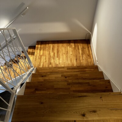 Produktfoto: Stahlwangen-Podesttreppe 5