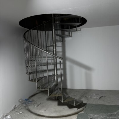 Produktfoto: Spindeltreppe "Vienna" Komplett-Edelstahl 6