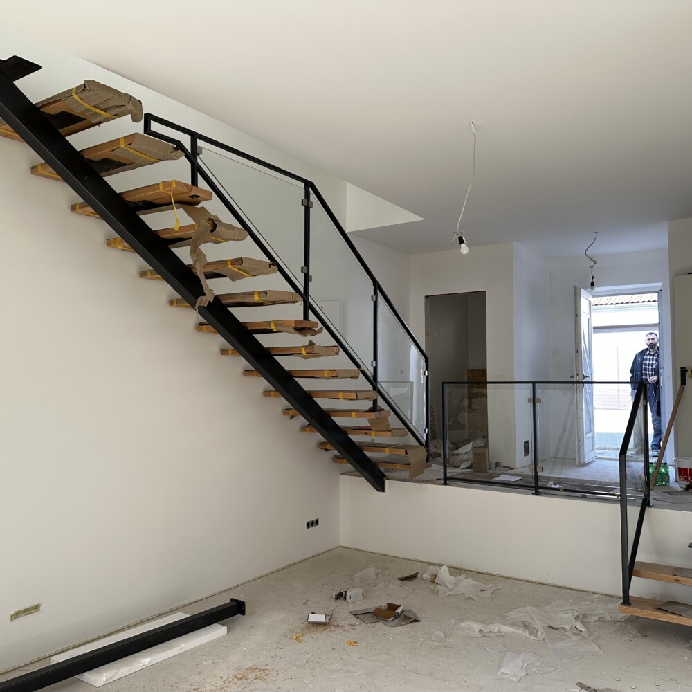 Mittelholmtreppe nach RAL pulverbeschichtet