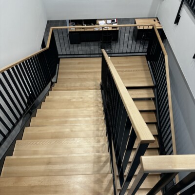 Produktfoto: Stahlwangenpodesttreppe 8