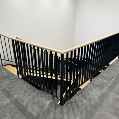 Produktfoto: Stahlwangenpodesttreppe 8