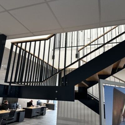 Produktfoto: Stahlwangenpodesttreppe 8