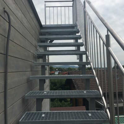 Produktfoto: Zweiholmtreppe auf Dachterrasse 4