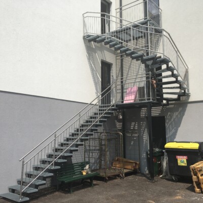 Produktfoto: Zweiholmtreppe Linz 40